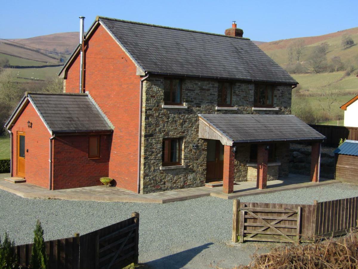 Villa Nant-Y-Glyn Llandrindod Wells Exterior foto