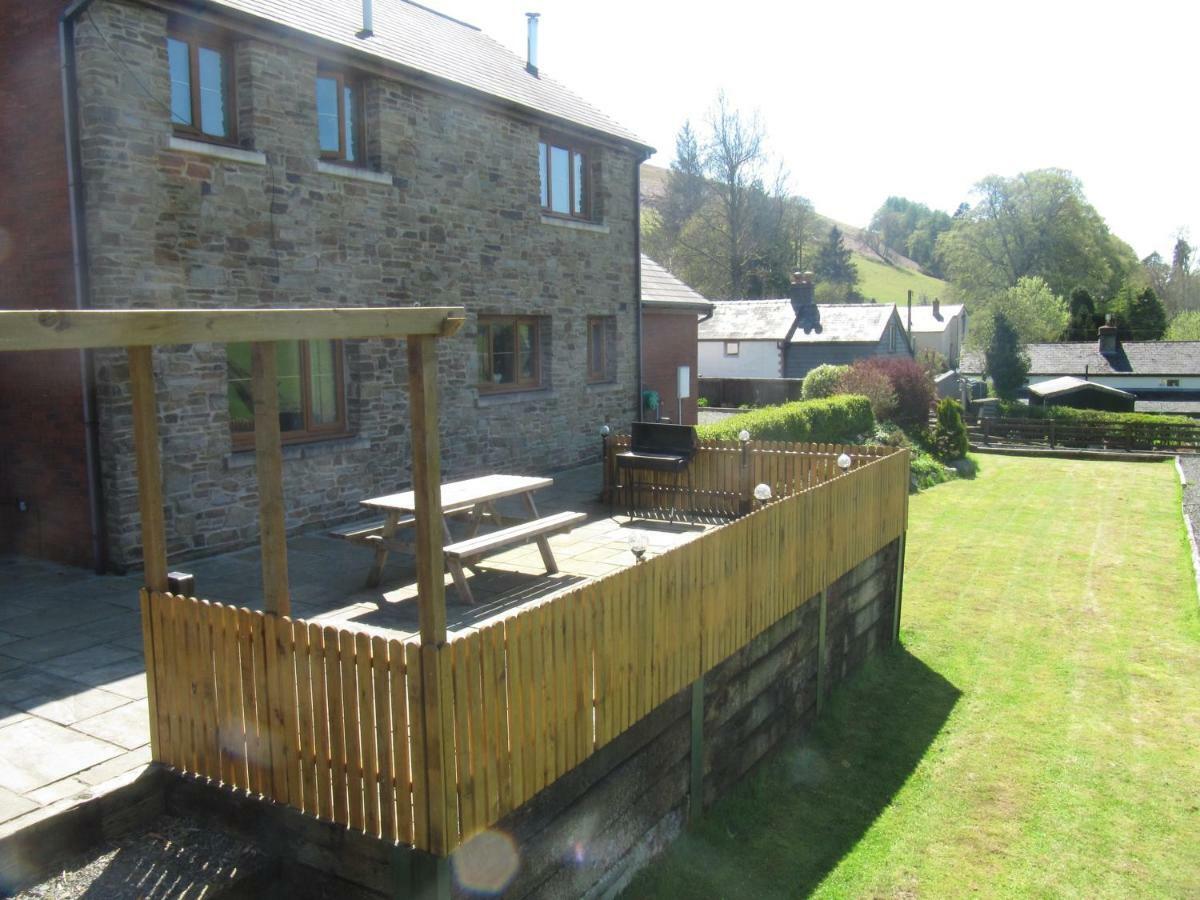 Villa Nant-Y-Glyn Llandrindod Wells Exterior foto